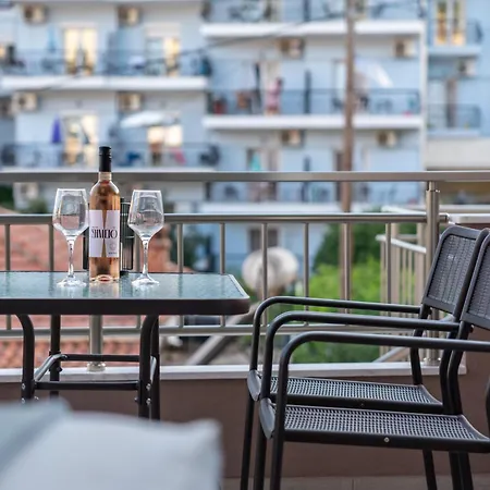 Marmo Premium 2 Apartment Neos Marmaras
